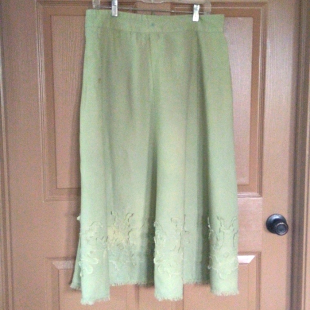 4@30.00 or 10.00 Ladies Skirt